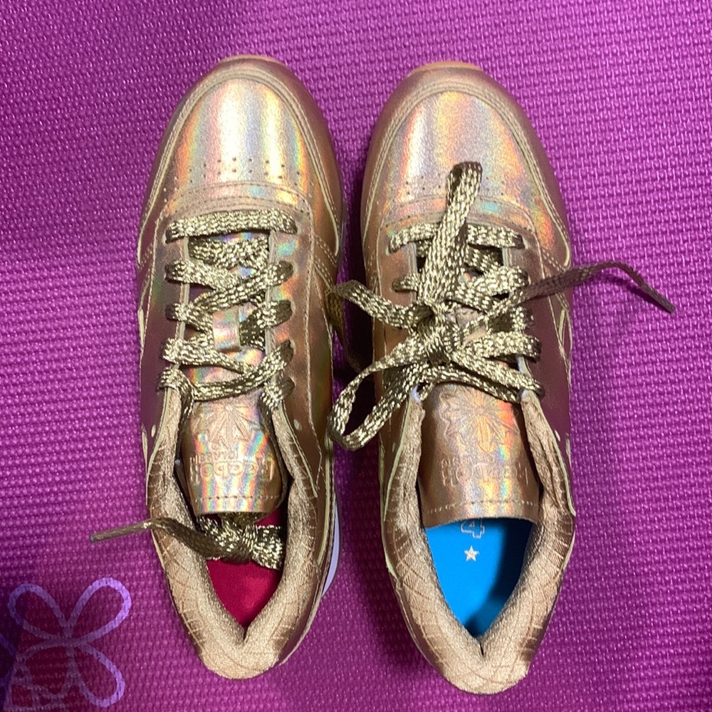 New reebok women sneakers